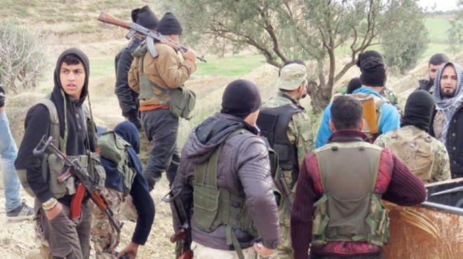 'Binbir surat' terörist Suriye'ye kaçtı!