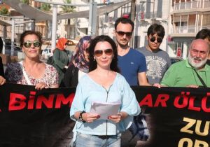 İzmir'de hayvanseverlerden 'fayton' protestosu