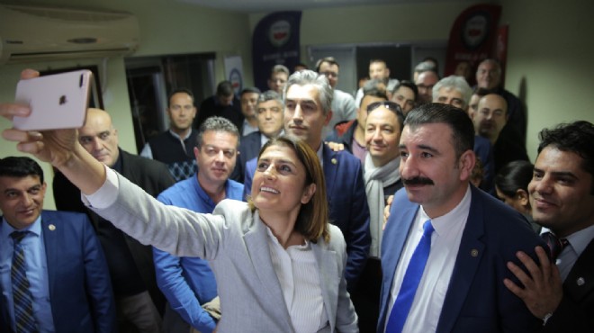 AK Parti Konak adayı Eroğlu'na sendika desteği