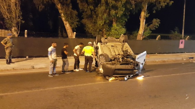 Aydın'da araç refüje daldı: 3 yaralı