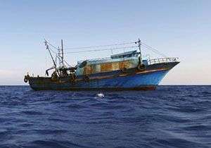 Akdeniz'de göçmen faciası: 50 ölü