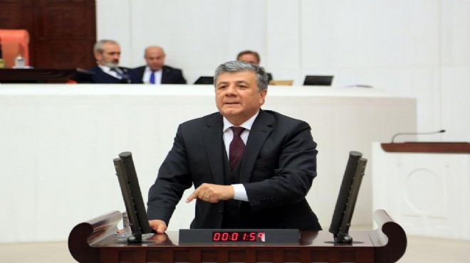 Balbay 'İzmir Başbakanlık Ofisi'ni Meclis'e taşıdı
