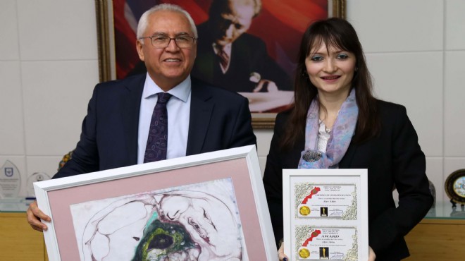 Başkan Selvitopu’na Kuzey Afrika'dan ödüllü ziyaret