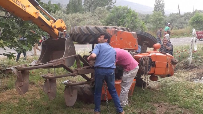Beydağ'da kaza: Traktörün altında kaldı
