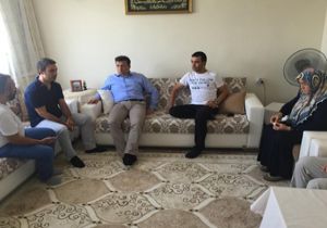 Hamza Dağ'dan Kaya ailesine taziye ziyareti