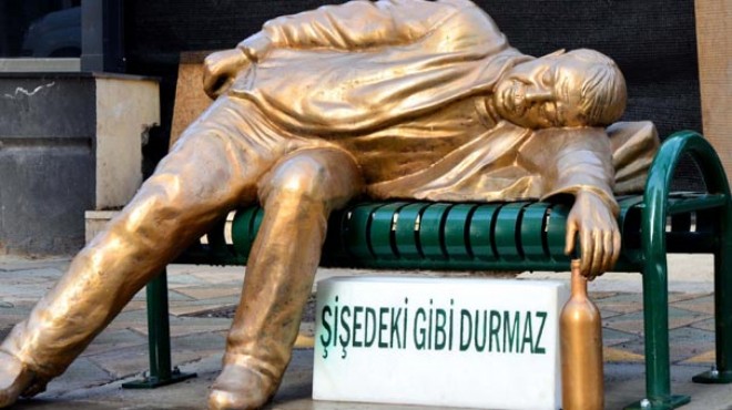 Gören şaştı: Büyükşehir'den ilginç heykel!