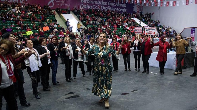 CHP'de kadınlar genel başkanını seçti!