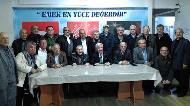 CHP İzmir'de 'eski'lerden buluşma