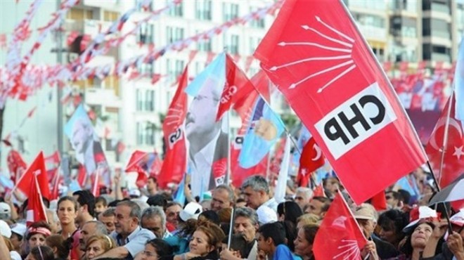 CHP İzmir'de kurultay isteyenler kaç imzaya ulaştı?