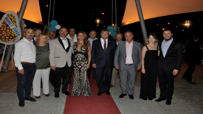 CHP İzmir’i buluşturan düğün