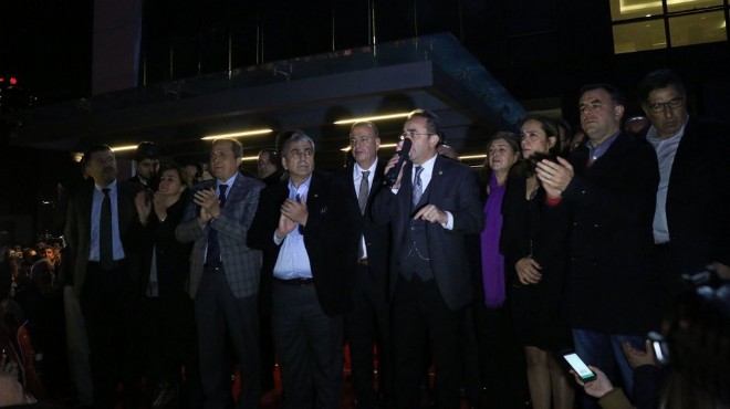CHP'li vekiller ve başkanlar Ataşehir'de toplandı