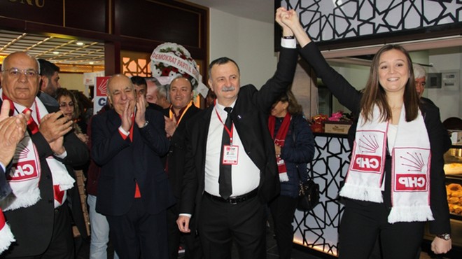 CHP Manisa'da kıran kırana seçim: Balaban yeniden başkan!