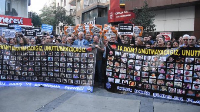 Gar Katliamı'nda can veren 103 kişi İzmir'de unutulmadı