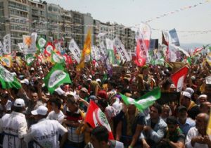 HDP'ye İzmir şoku: Yasa dışı miting soruşturması! 