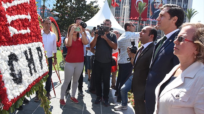 İki kutlama bir arada… Başkan Yücel: CHP vatandır, İzmir'dir, Türkiye'dir!