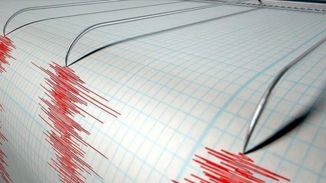 İran'ın Türkiye sınırında 4,4 büyüklüğünde deprem