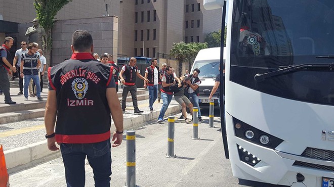 İzmir Adliyesi karıştı! 26 avukata gözaltı