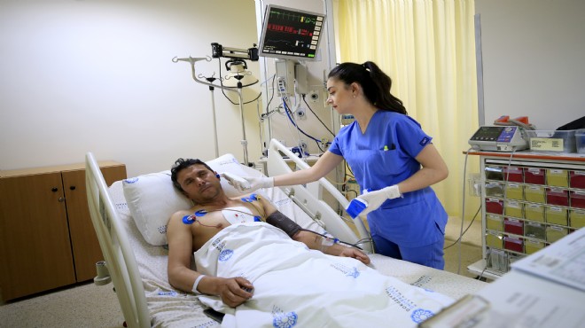 İzmir'de 163 kez kalbi duran hasta sağlığına kavuştu