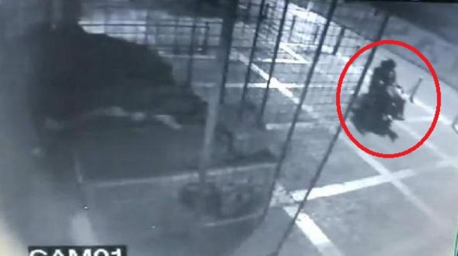 İzmir'de akülü arabayla hırsızlık: Marketi soyup soğana çevirdi!