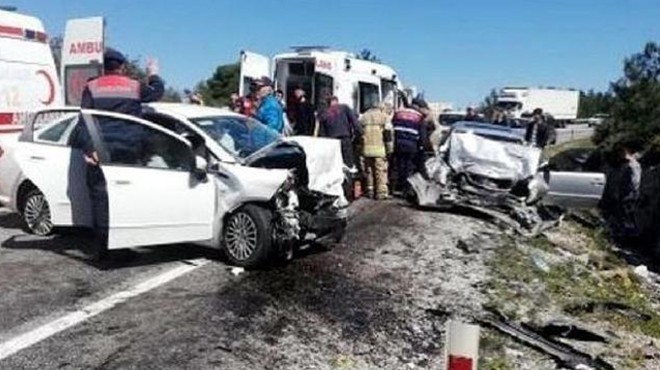İzmir'de feci kaza: 2 ölü 6 yaralı!