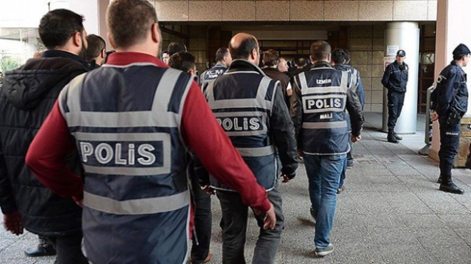 İzmir'de FETÖ operasyonu: 4 şüpheli tutuklandı!