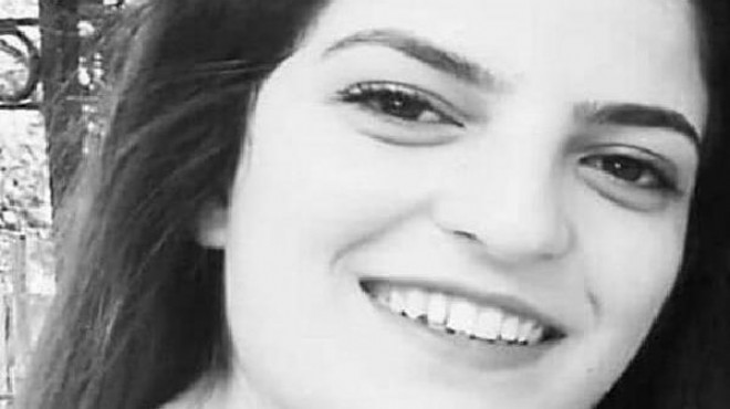 İzmir'de kahreden ölüm: Genç kadın silahı eline aldı ve...
