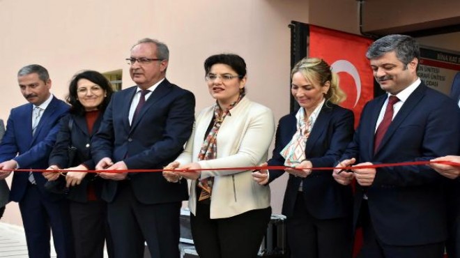 İzmir'de sağlıklı hayat ve obezite merkezi açıldı