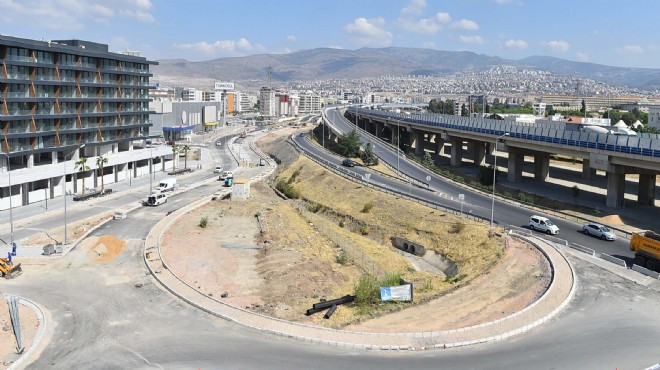 İzmir'de sürücülerin kabusu bitiyor: Büyükşehir'den altın dokunuş