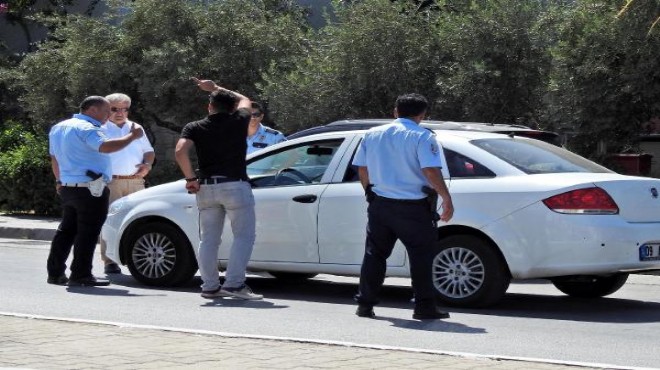 İzmir'de telefon dolandırıcıları suçüstü yakalandı