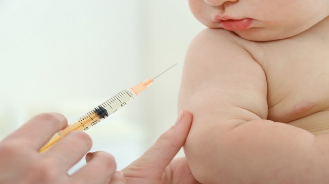 Korona aşısı yapılan bebeğin ailesi ortaya çıktı!