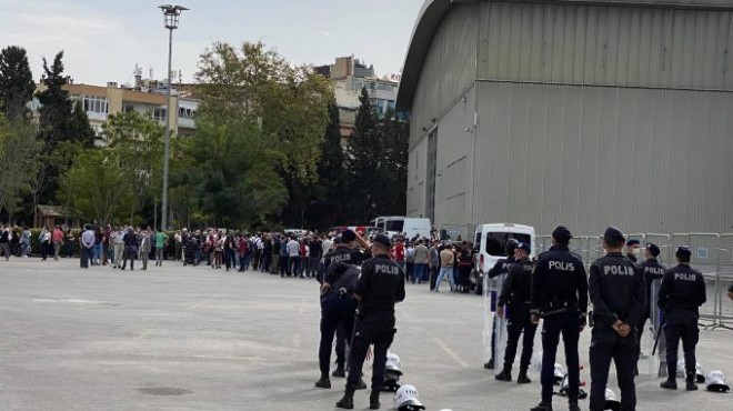 Kültürpark'ta seçim gerilimi... İzmir Barosu'ndan protesto!