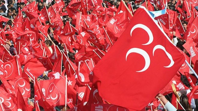 MHP İzmir'de o ilçede şok: Kongre ertelendi!