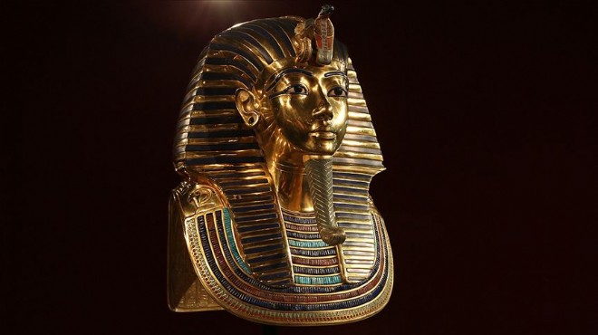 Mısır İngiltere'den Tutankhamun'un altın heykel başını istiyor