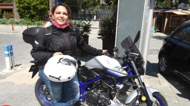 Motosikletiyle İzmir'den Mardin'e karne hediyesi götürecek