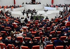 AK Parti'den Meclis'e olağanüstü toplanma çağrısı