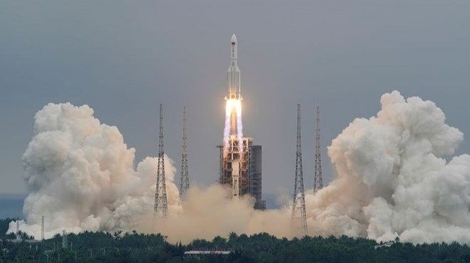 NASA'dan düşen Çin roketine eleştiri