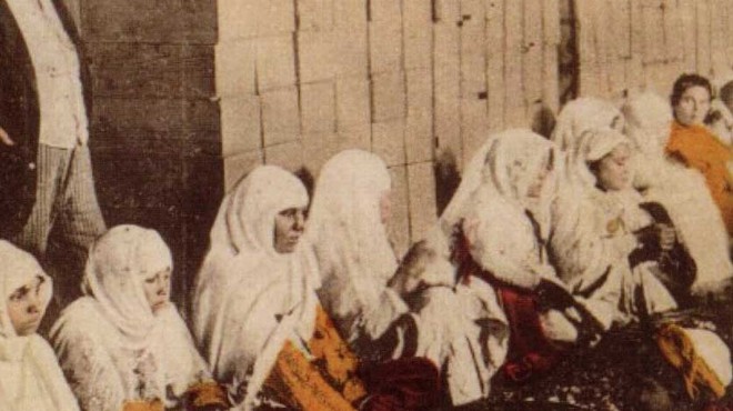 Nedim ATİLLA yazdı... 190 yıl önce İzmir'de kadınların başkaldırısı