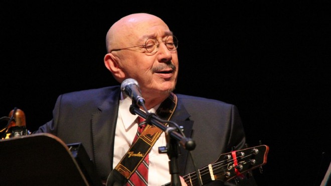 Özdemir Erdoğan İzmir'de konser verecek