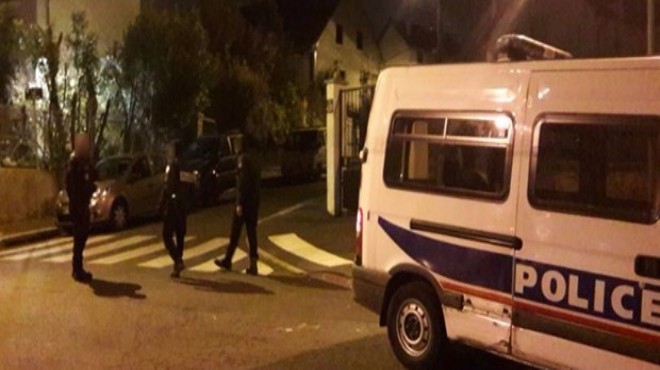 Paris'te polis memuru 3 kişiyi öldürdü