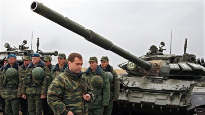 Rus askerleri Suriye'den çekilmeye başladı