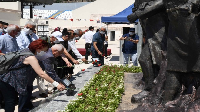 Sivas Katliamı'nda yaşamını yitirenler Karabağlar'da törenle anıldı