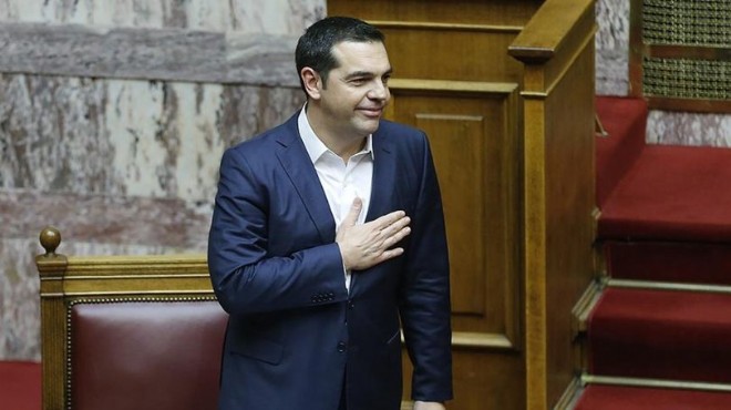 Yunan Meclisi'nden Çipras'a güven oyu!