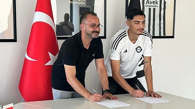 Altay gençlere sarıldı... Toygar imzayı attı