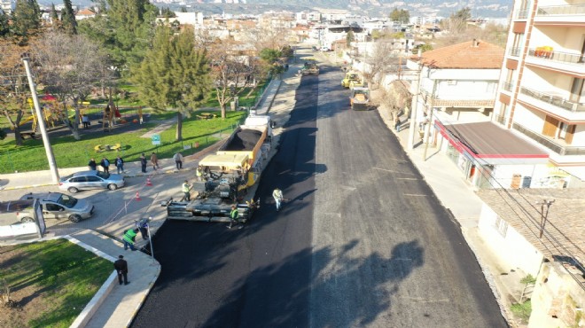 Aydın Büyükşehir Belediyesi Efeler Cumhuriyet Caddesi’ni baştan sona yeniliyor