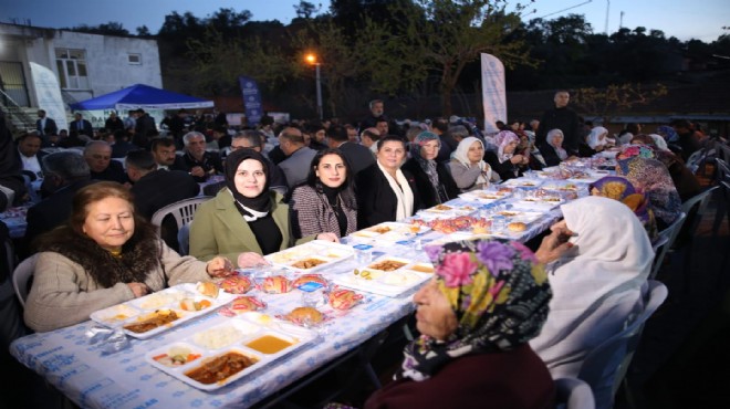 Aydınlılar iftar sofrasında bir araya geldi