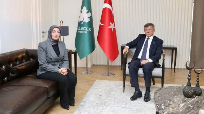 Ayşe Ateş, Ahmet Davutoğlu'nu ziyaret etti