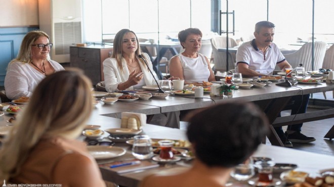 İzmir'de başkan eşlerinden ilk zirve!