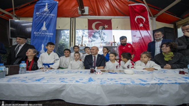 Başkan Soyer Basmane sakinleriyle buluştu: İkinci dönem bambaşka olacak