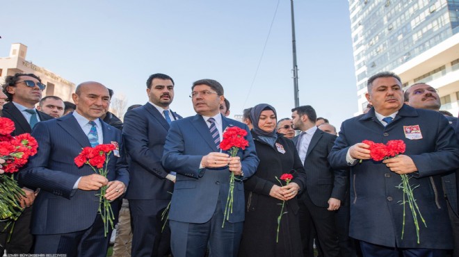 Başkan Soyer: Fethi Sekin Türkiye Cumhuriyeti'nin onurudur