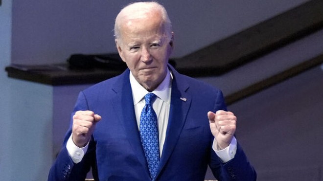 Biden: Seçim yarışında kalmaya kararlıyım